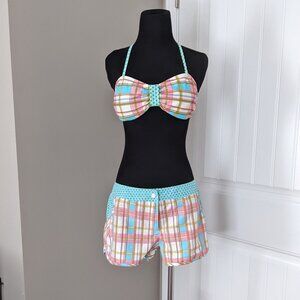 VENUS bikini top with matching swim shorts